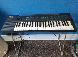 yamaha electric keyboard psr-6